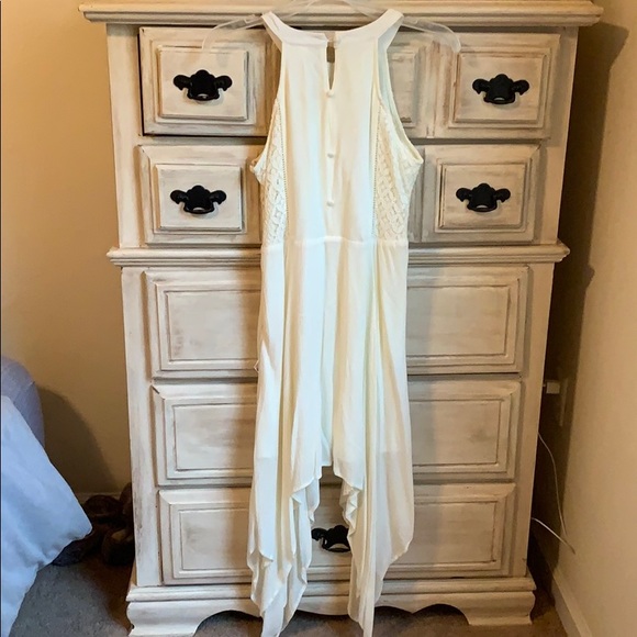 White Midi Dress with Lace! - Picture 3 of 4